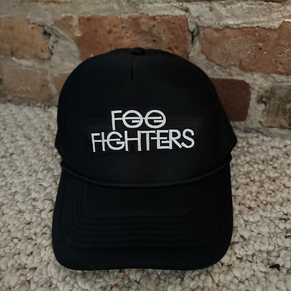 Foo Fighters Black Hat / Black Rope Snapback